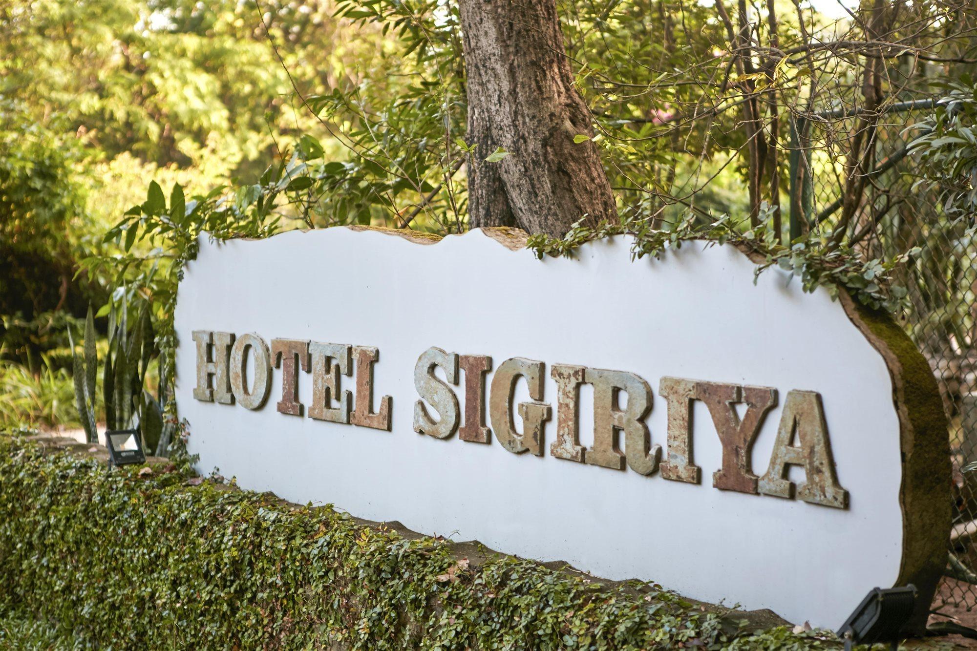 Hotel Sigiriya Exterior photo